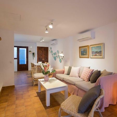 Villa Ca Na Magdalena - La Goleta Hotel De Mar & Villas Порт де Пойенса Екстериор снимка